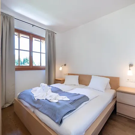 In Mittersill Near Bus & Slopes