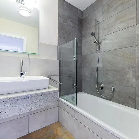 公寓 In Mittersill Near Bus & Slopes 胡勒斯巴赫平