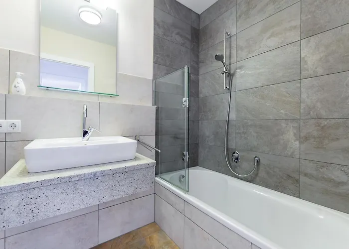 アパート In Mittersill Near Bus & Slopes ホラースバッハ・イム・ピンツガウ